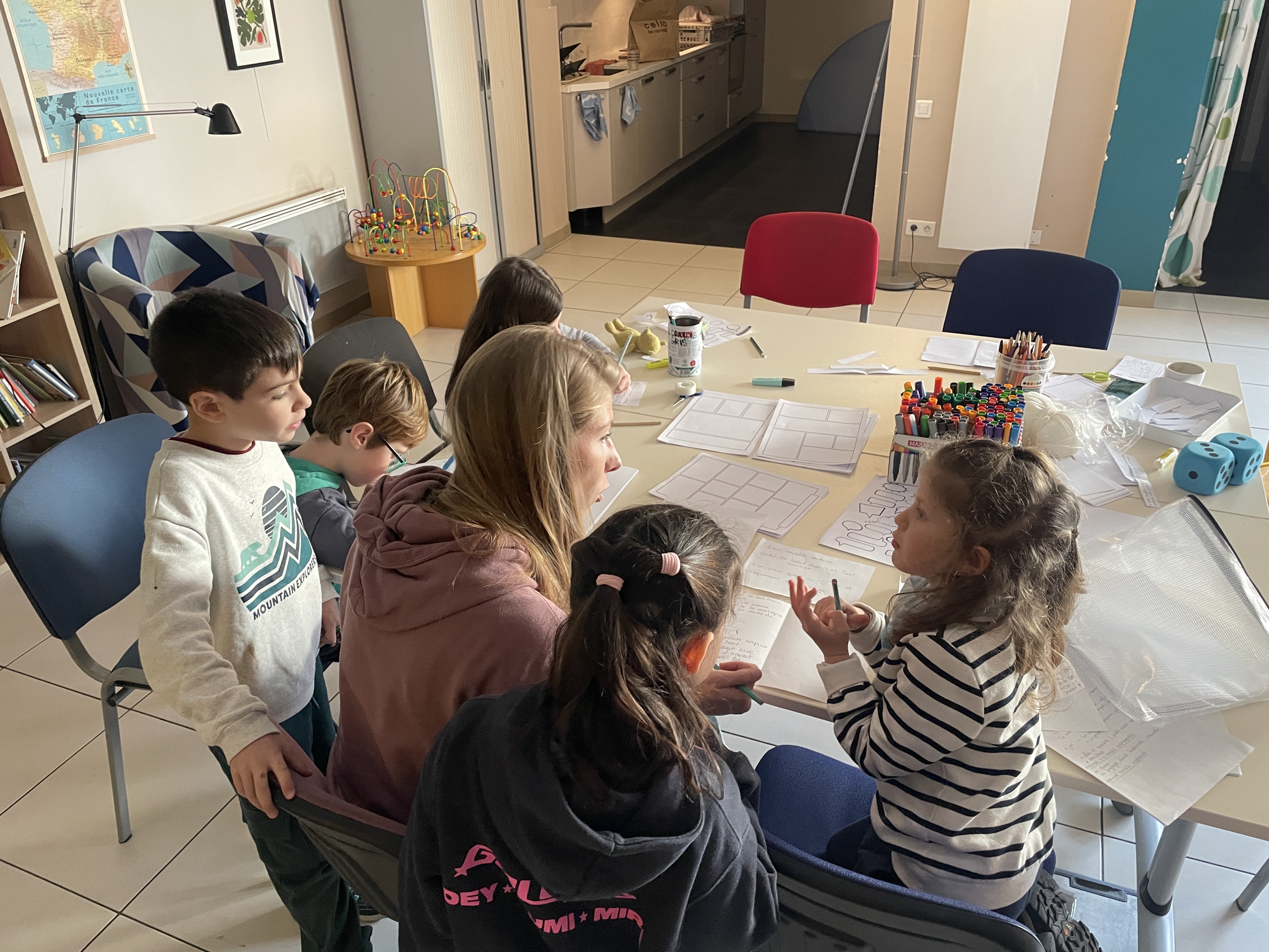 Jeu de l'oie géant biodiversité dans les Alpes